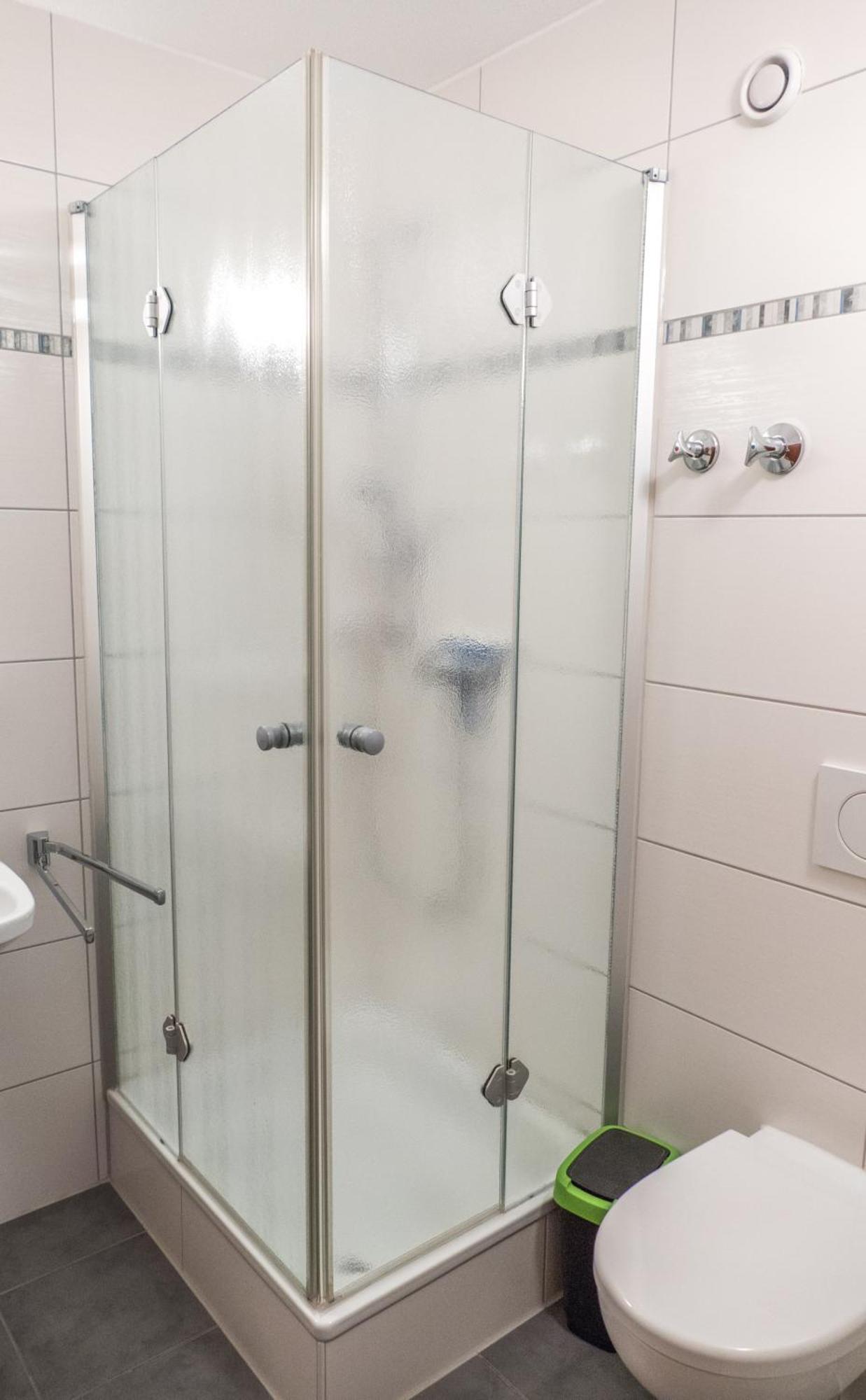 Apartment Haus Schwoerer Hagnau am Bodensee